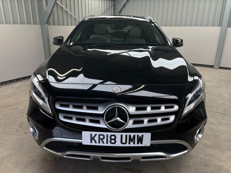 MERCEDES-BENZ GLA CLASS