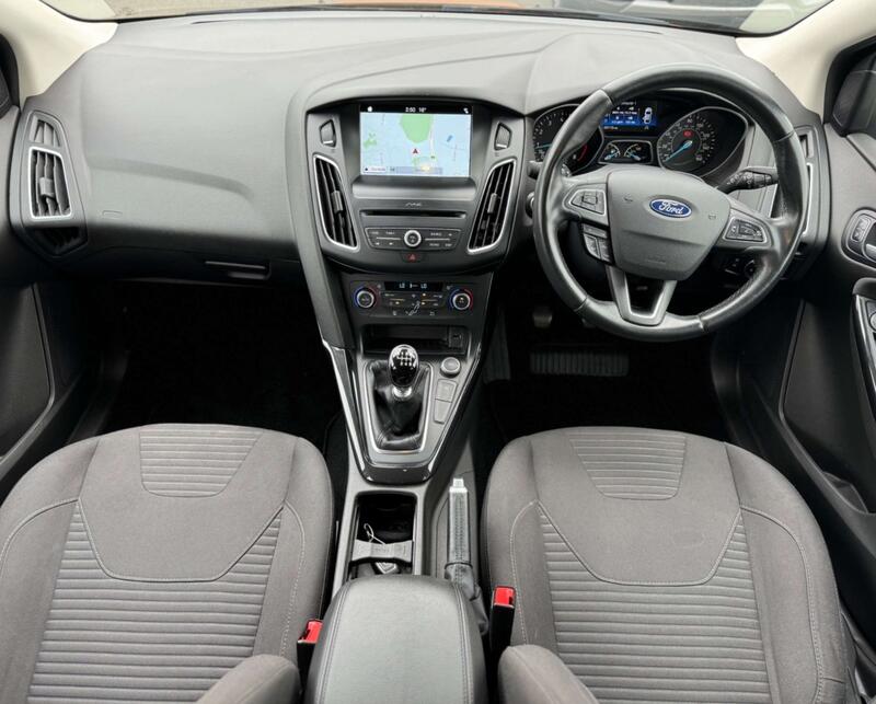 FORD FOCUS