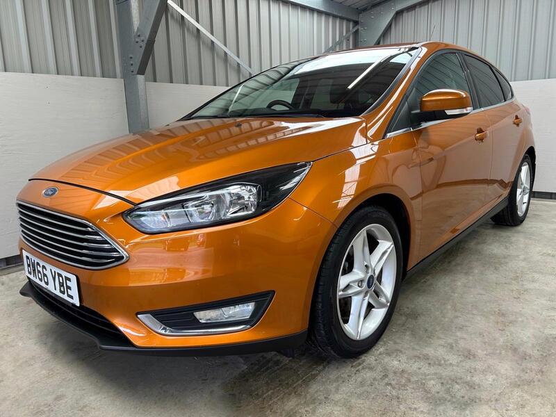 FORD FOCUS
