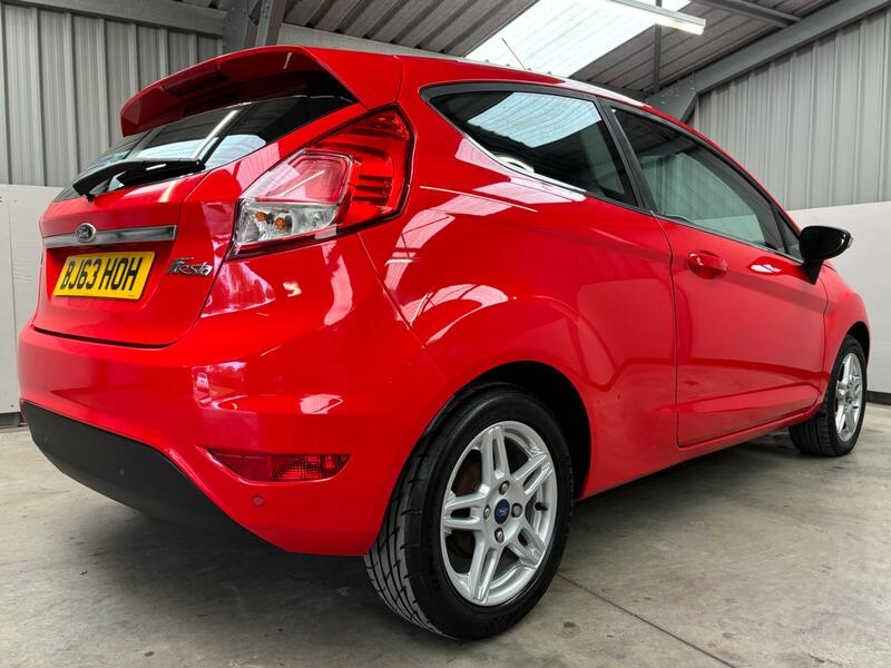 FORD FIESTA