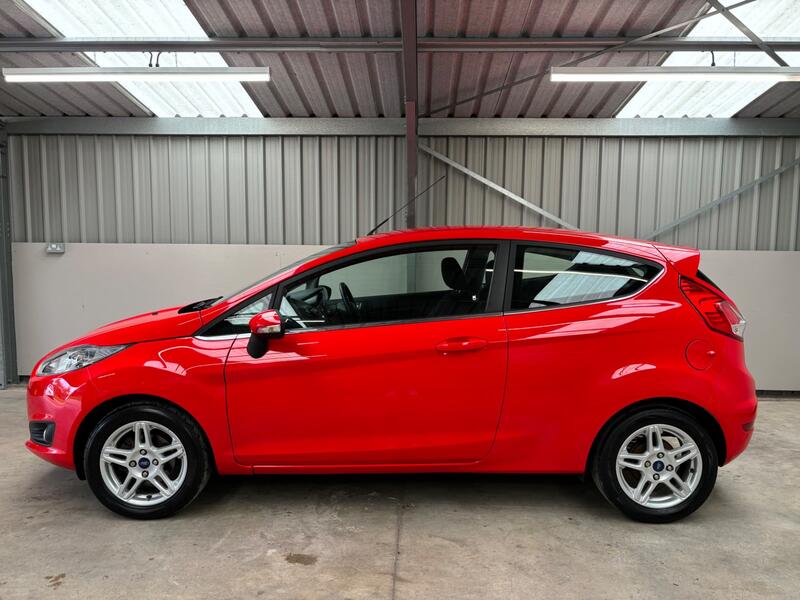 FORD FIESTA