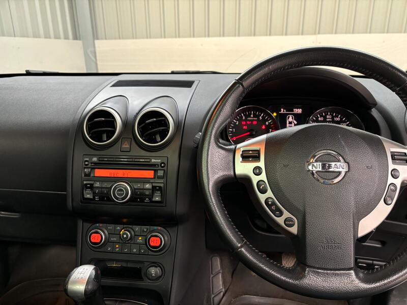 NISSAN QASHQAI+2