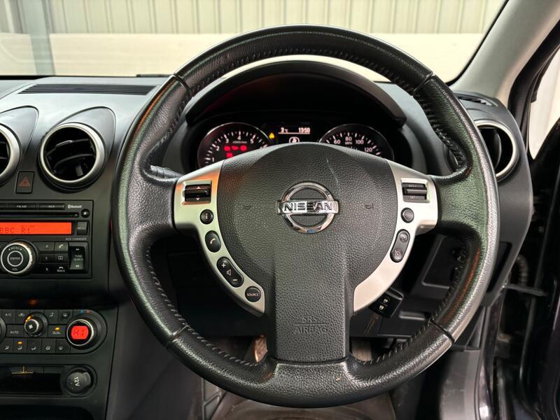 NISSAN QASHQAI+2