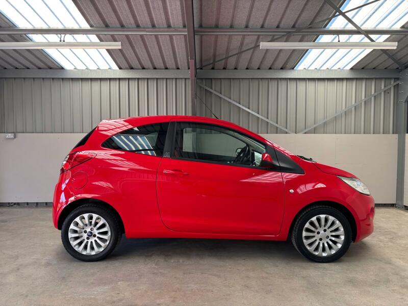 FORD KA
