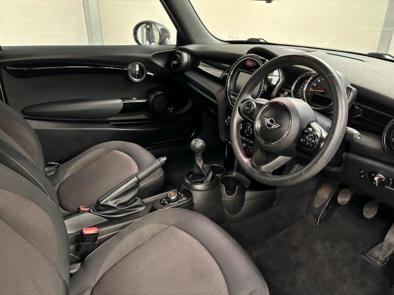 MINI CONVERTIBLE