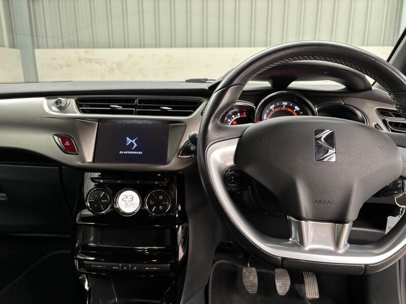 DS AUTOMOBILES DS 3