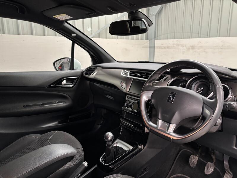 DS AUTOMOBILES DS 3