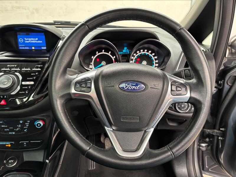 FORD B-MAX