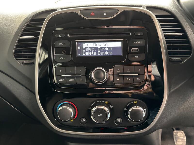 RENAULT CAPTUR