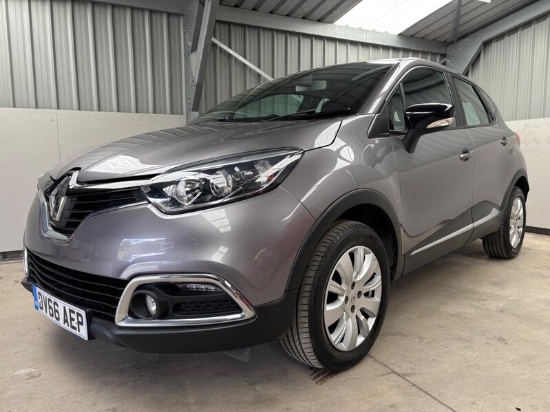 RENAULT CAPTUR