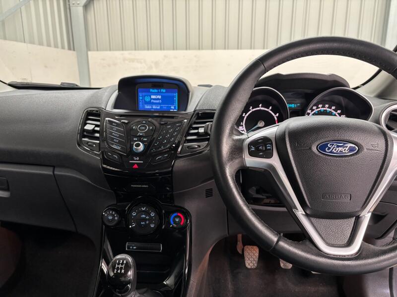 FORD FIESTA