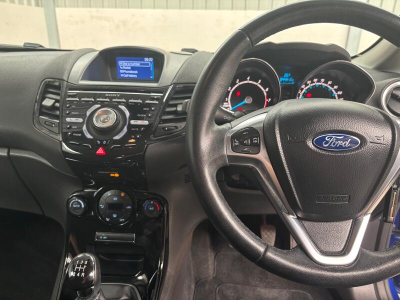 FORD FIESTA