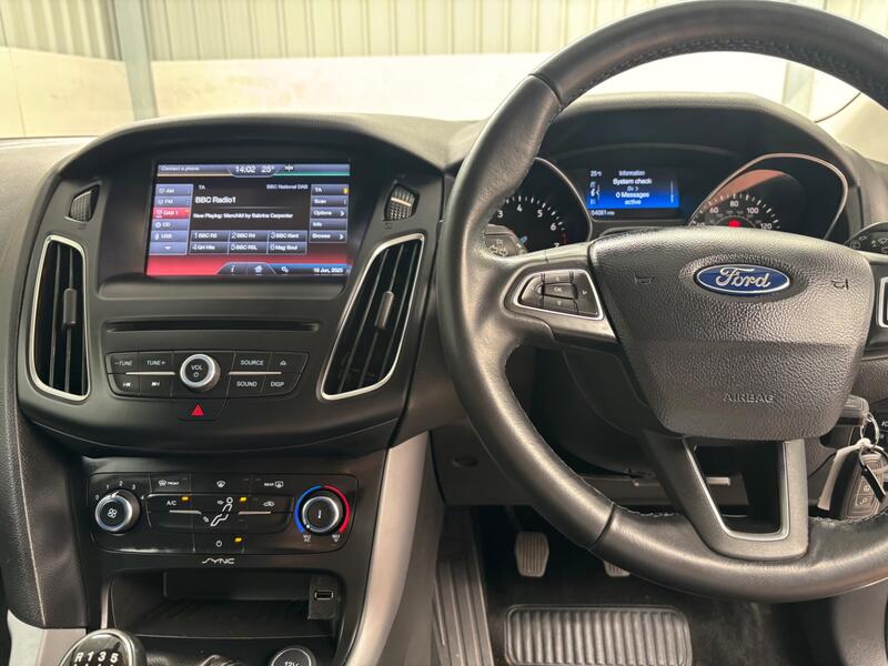 FORD FOCUS