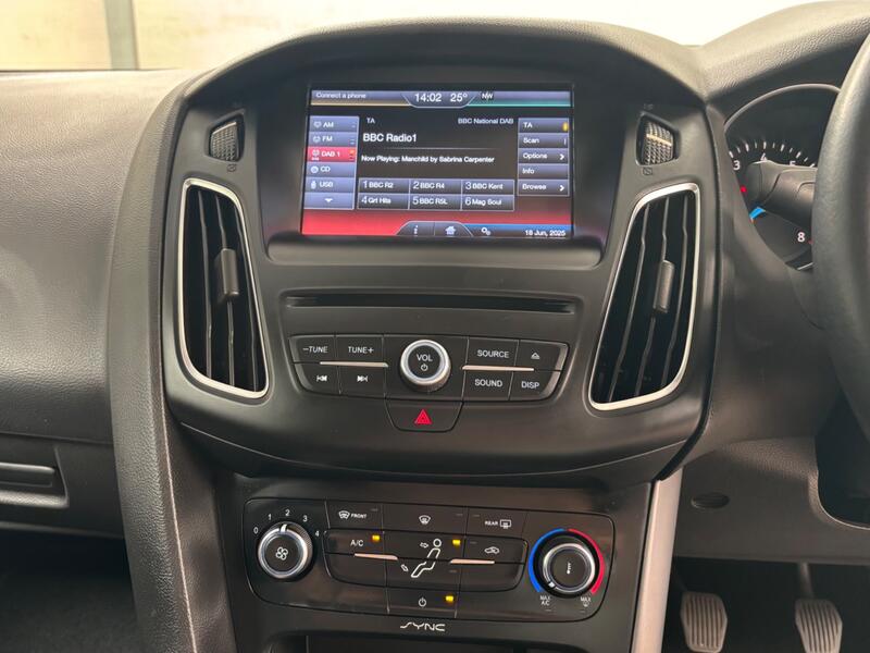 FORD FOCUS