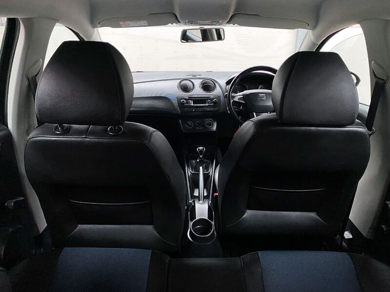 SEAT IBIZA