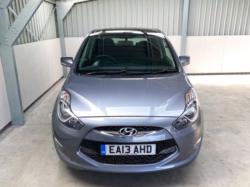 HYUNDAI IX20