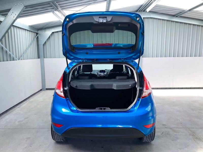 FORD FIESTA