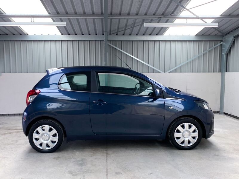 PEUGEOT 108