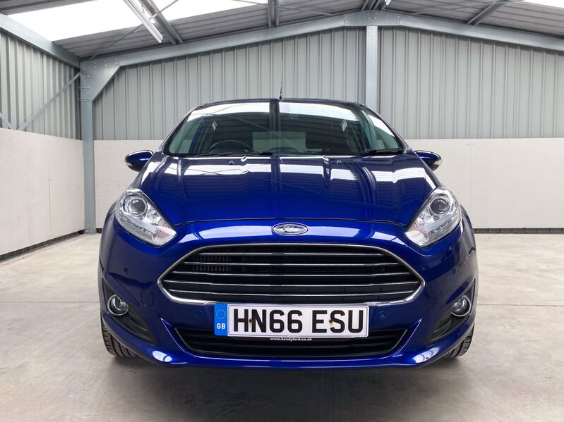 FORD FIESTA
