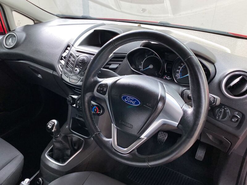 FORD FIESTA