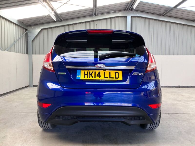 FORD FIESTA