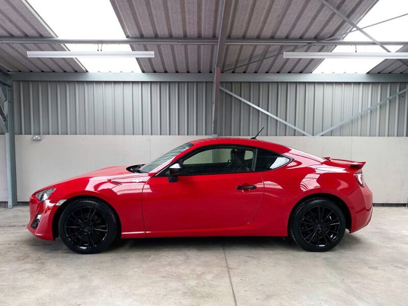 TOYOTA GT86