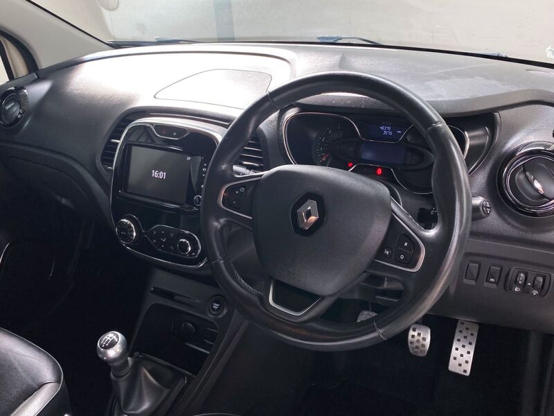 RENAULT CAPTUR