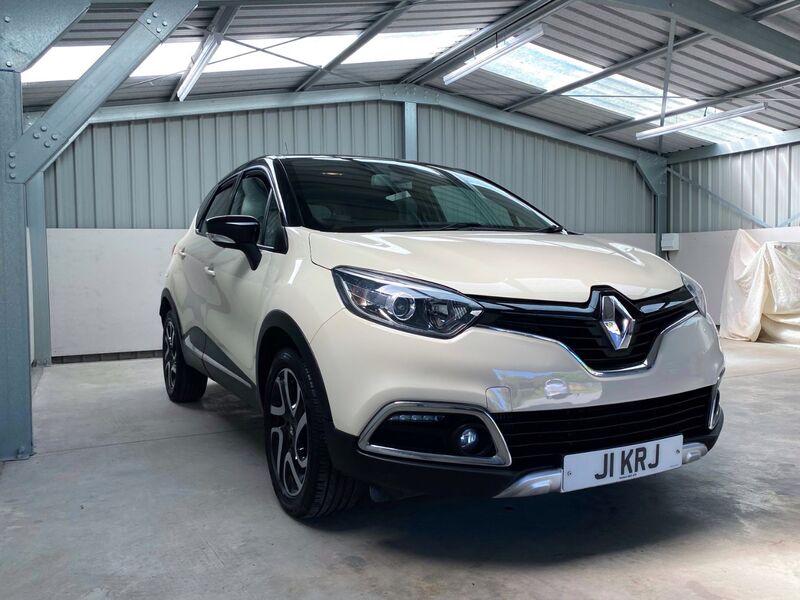RENAULT CAPTUR