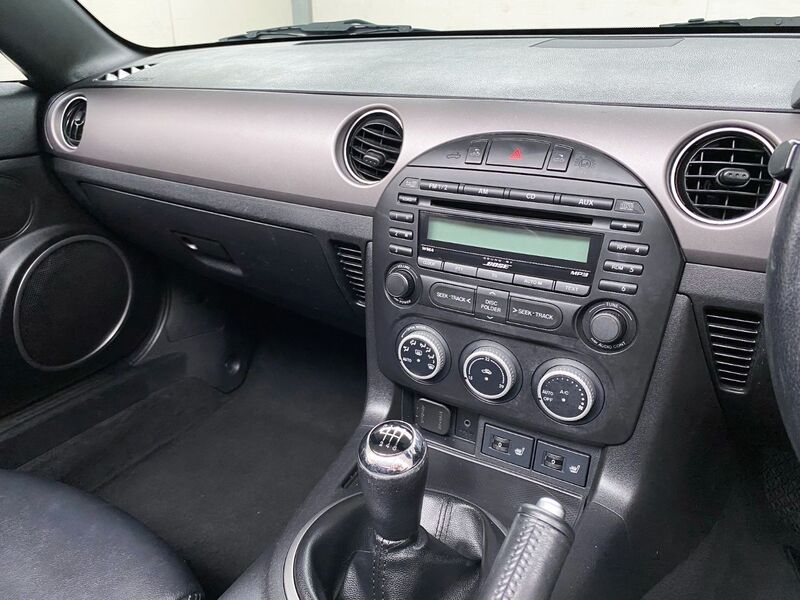 MAZDA MX-5