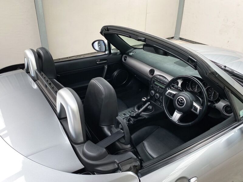 MAZDA MX-5