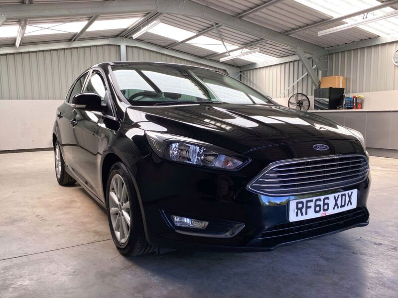FORD FOCUS