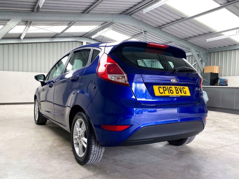 FORD FIESTA