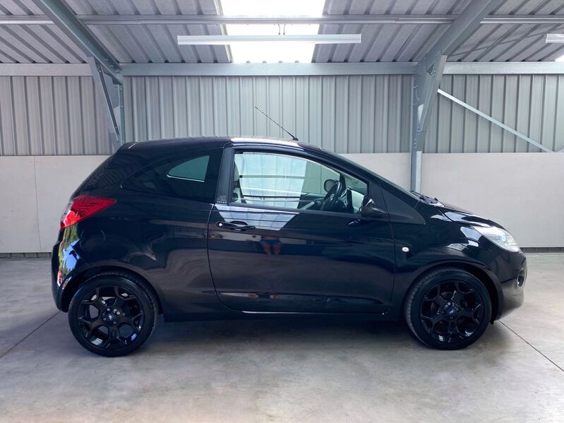 FORD KA