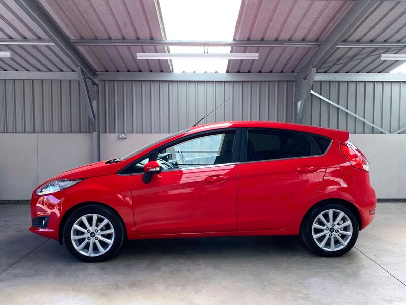 FORD FIESTA