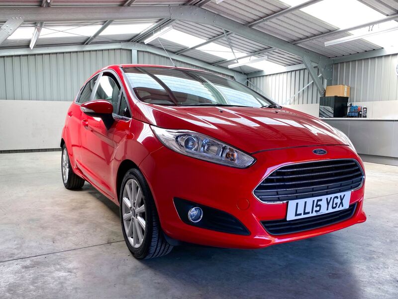 FORD FIESTA
