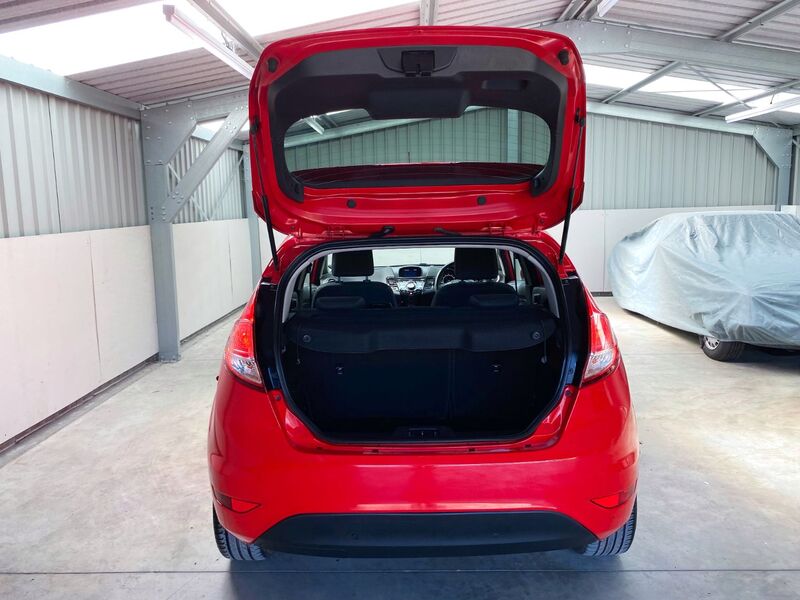 FORD FIESTA