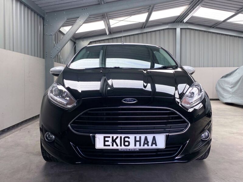 FORD FIESTA