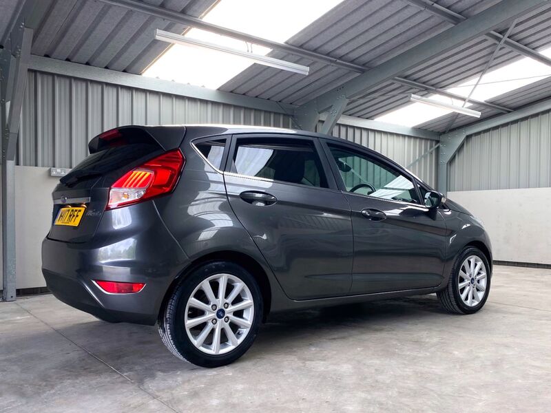 FORD FIESTA
