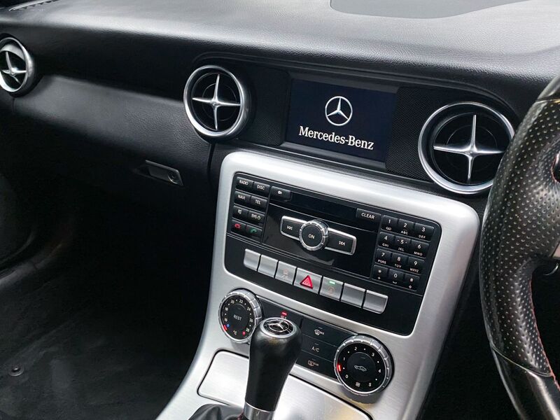 MERCEDES-BENZ SLK