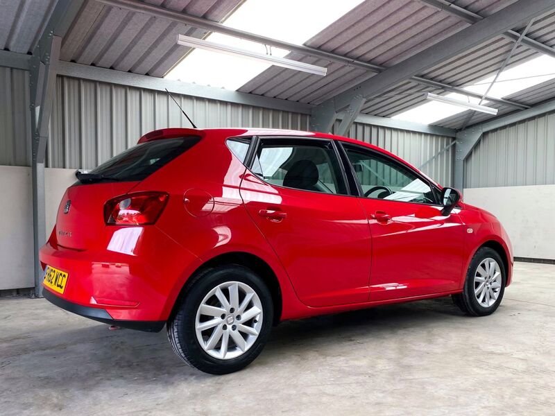 SEAT IBIZA