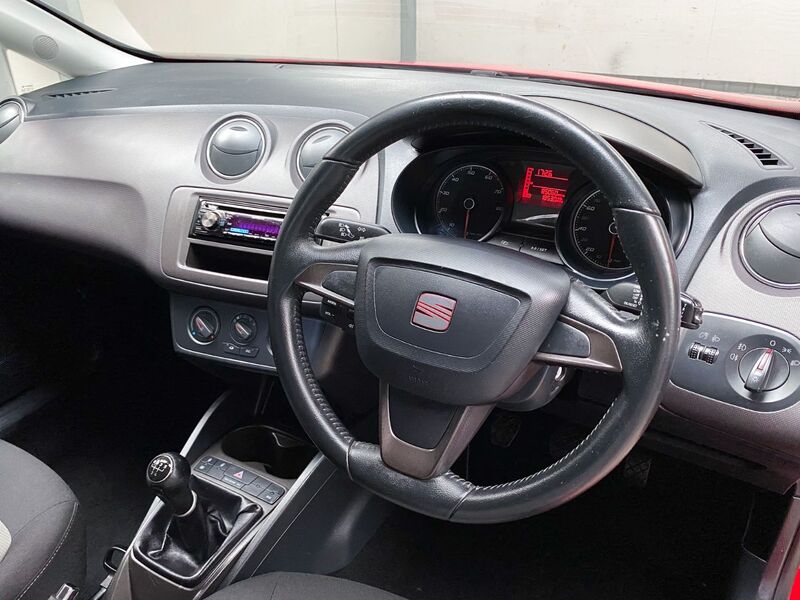 SEAT IBIZA
