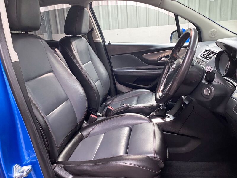 VAUXHALL MOKKA