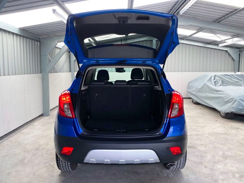 VAUXHALL MOKKA
