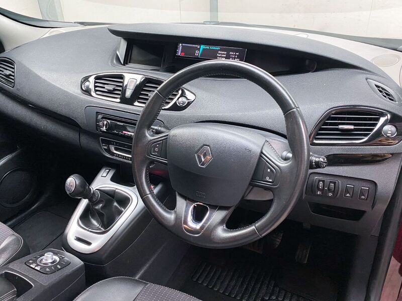 RENAULT SCENIC