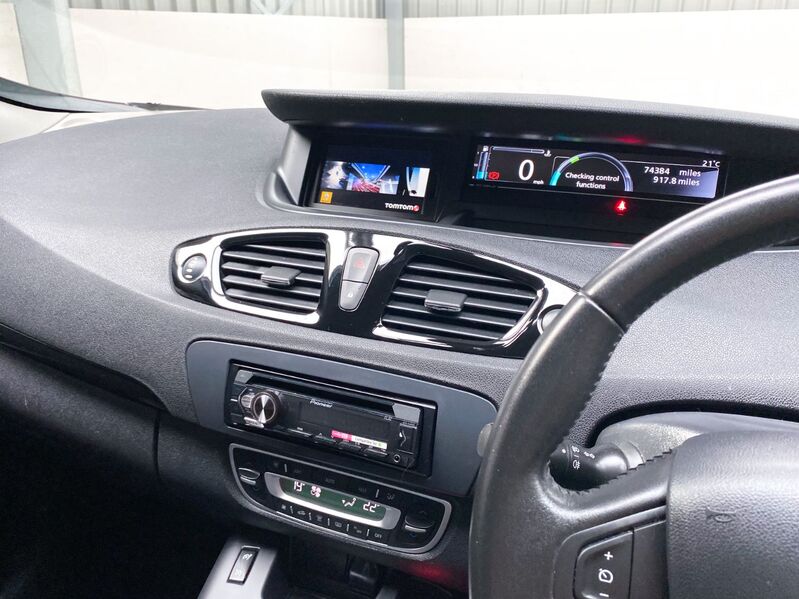 RENAULT SCENIC