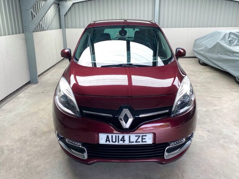 RENAULT SCENIC