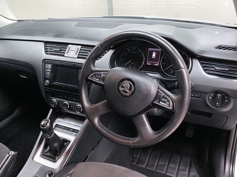 SKODA OCTAVIA