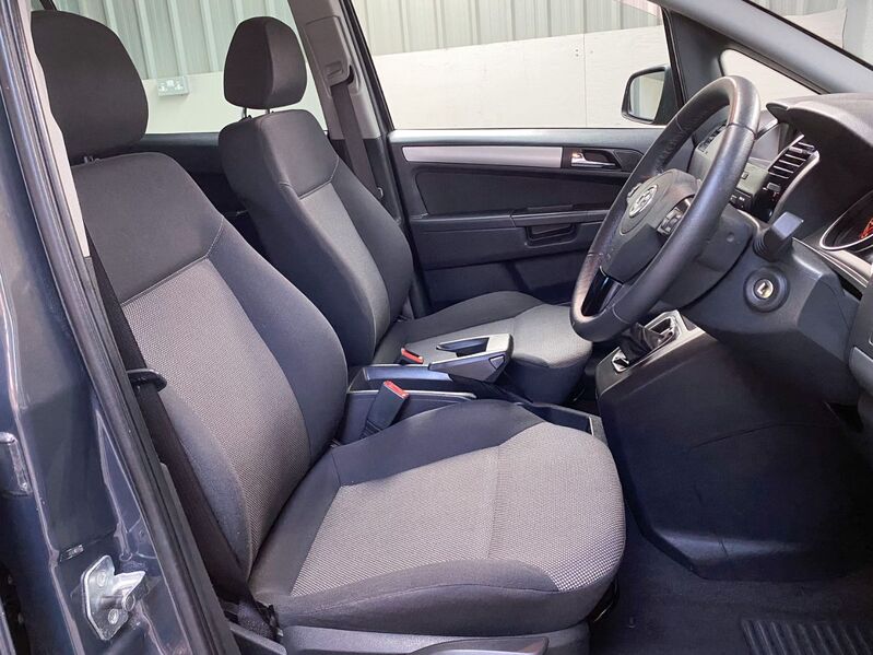 VAUXHALL ZAFIRA