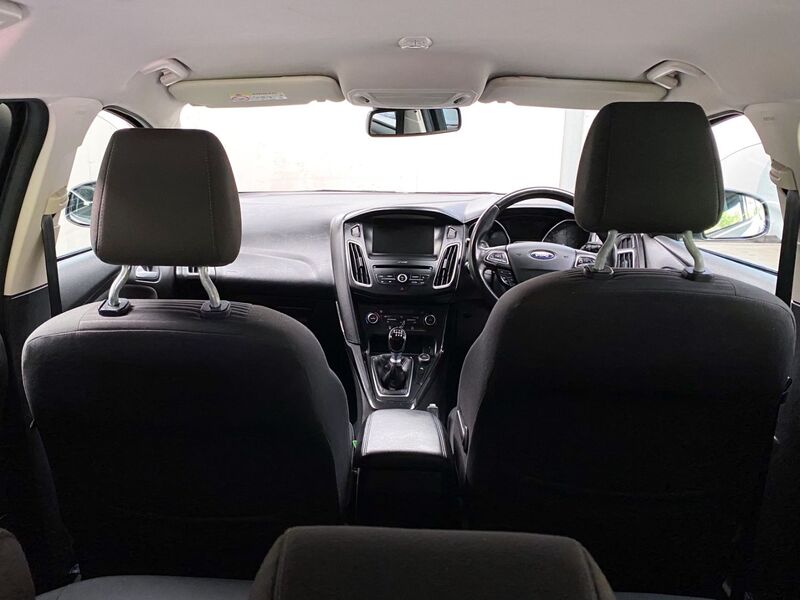 FORD FOCUS