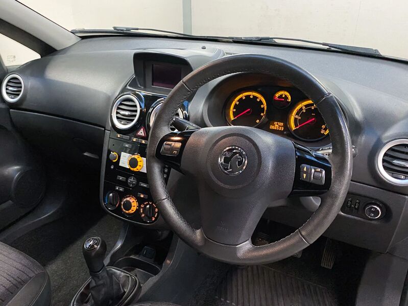 VAUXHALL CORSA